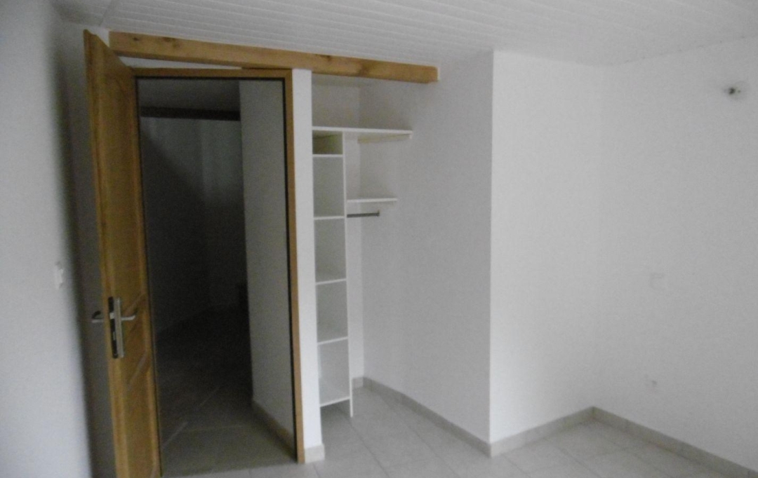 Annonces FOIX : Appartement | TARASCON-SUR-ARIEGE (09400) | 75 m2 | 620 € 