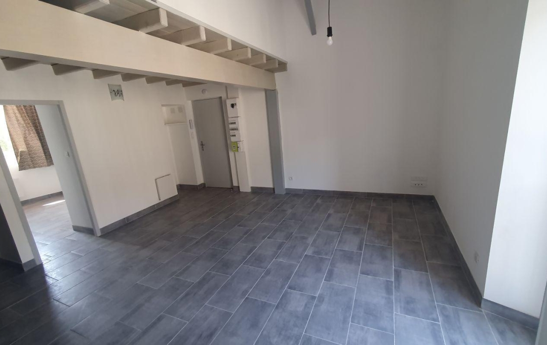 Annonces FOIX : Appartement | SAINT-JEAN-DE-VERGES (09000) | 46 m2 | 560 € 