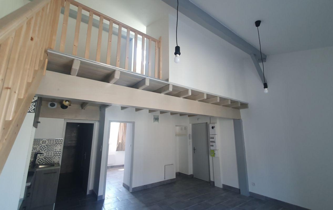Annonces FOIX : Apartment | SAINT-JEAN-DE-VERGES (09000) | 46 m2 | 560 € 